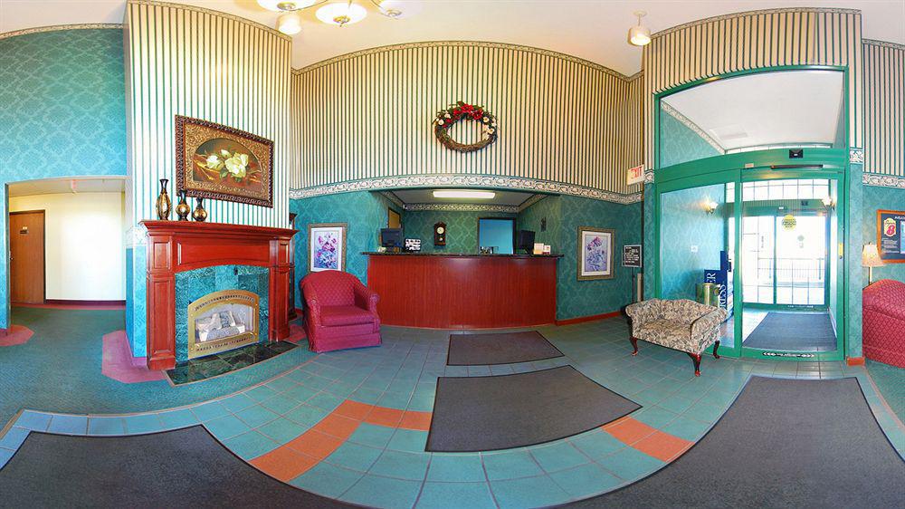 Super 8 By Wyndham Hudson Hotell Eksteriør bilde